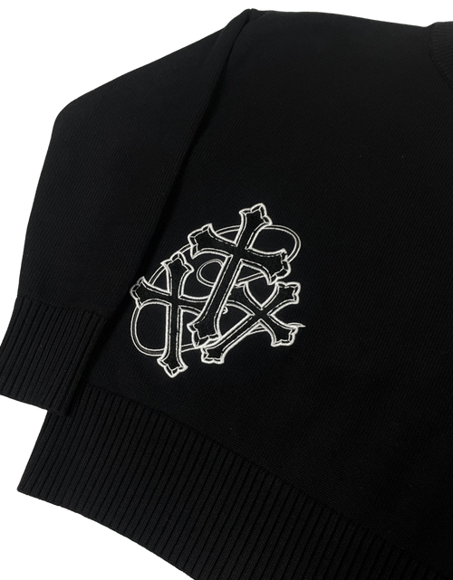 Knit sweater black